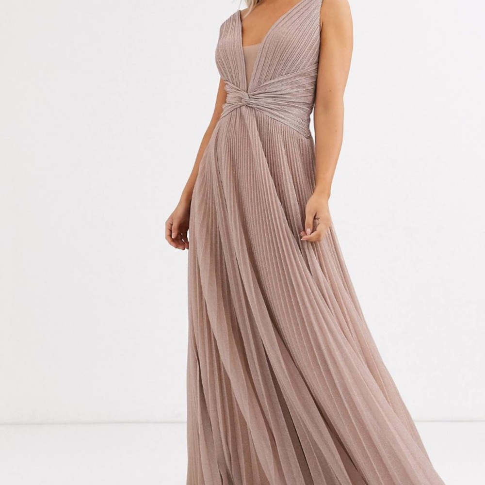 Forever Unique Bridesmaid/PROM Gown Size 8 pink